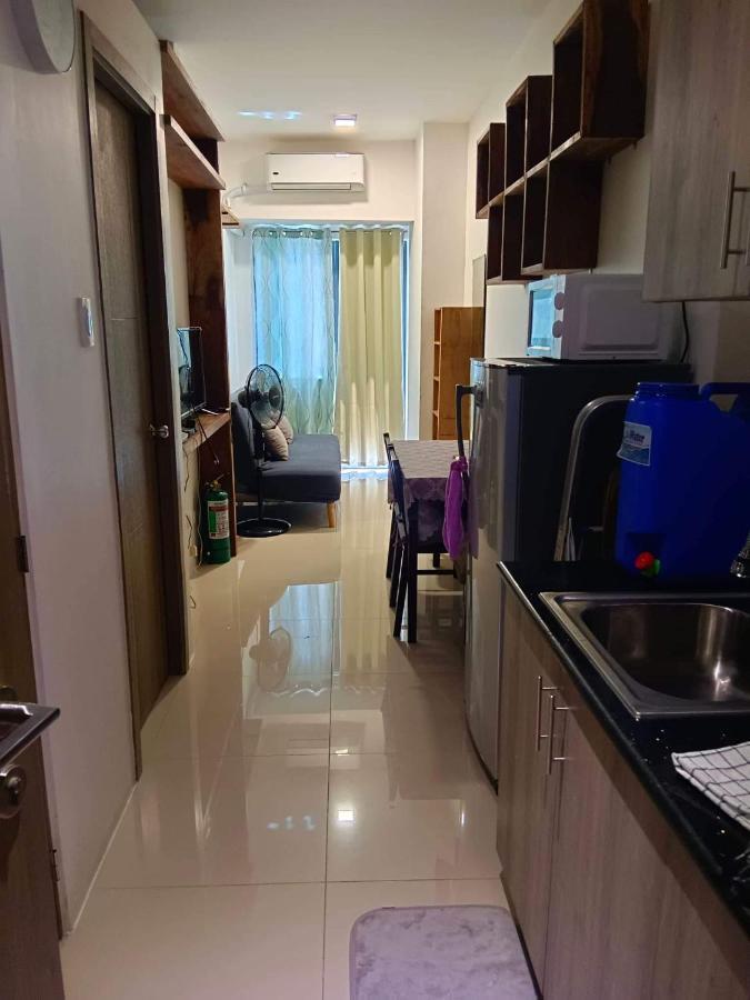 One Bedroom Condo Unit Fame Residences Manila Exterior foto